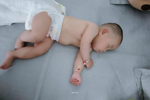 玉田9个月宝宝可以吃盐吗