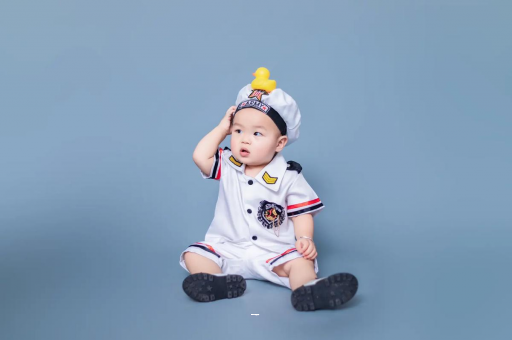 玉田宝宝几个月攒肚子